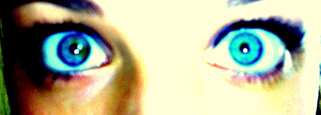 Czesc .! Moge Cie zjesc .?! ; D