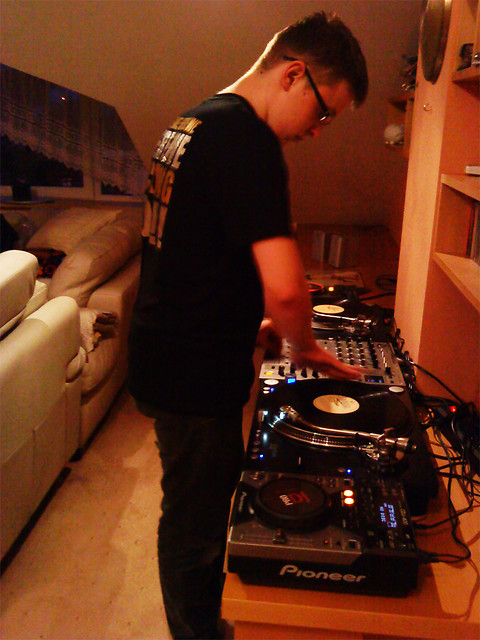 Vinylki < 33.