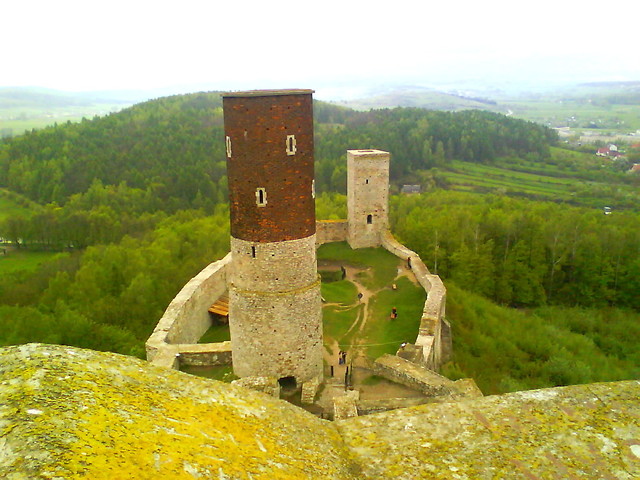 Zamek...