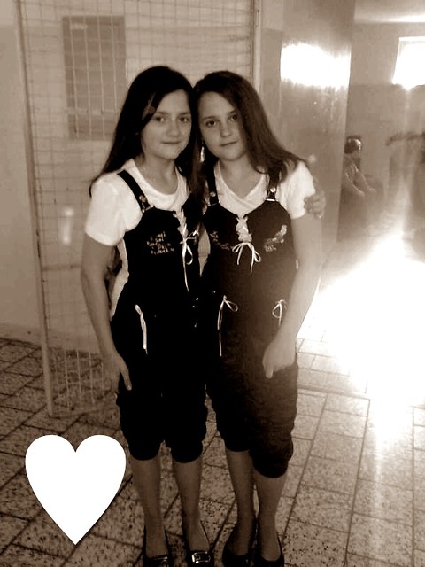        Z ,,siostrzyczk''
