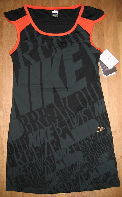 TUNIKA NIKE