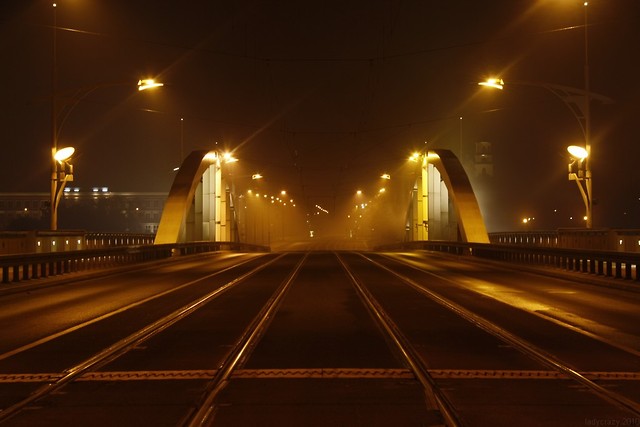 Roch noc i o straconej nadziei