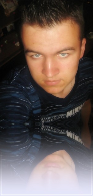 Jedna twarz dwa oblicza.