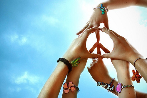 PeaCe & LoVe