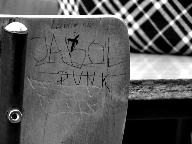 Jabol Punk.