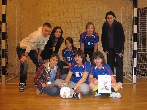 hie ..;d