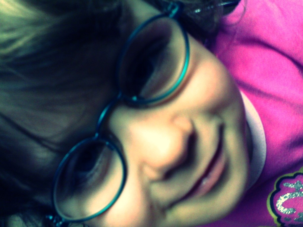 danielka < 33