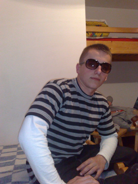 okularki moniki;P