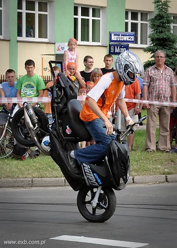 Stoppie