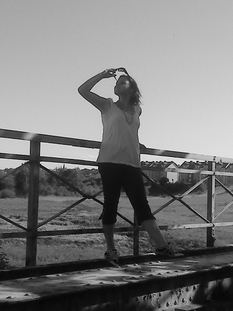 most, most . okulary xD