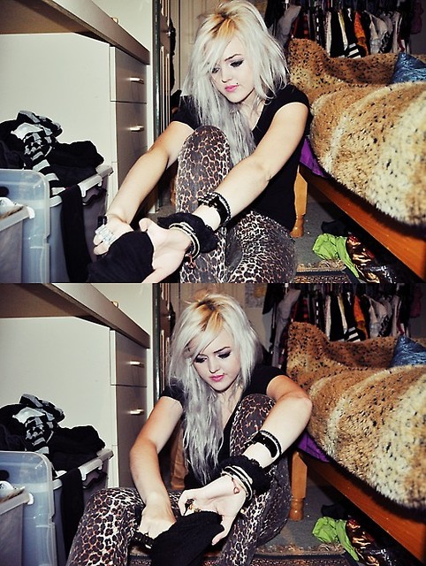 trzy