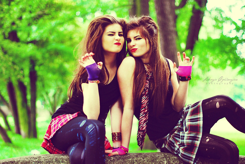 Rebel girls IV.