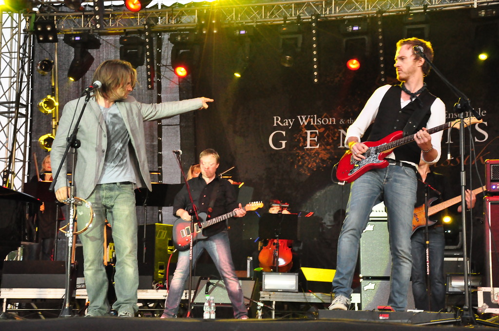 Oddaj gitar!