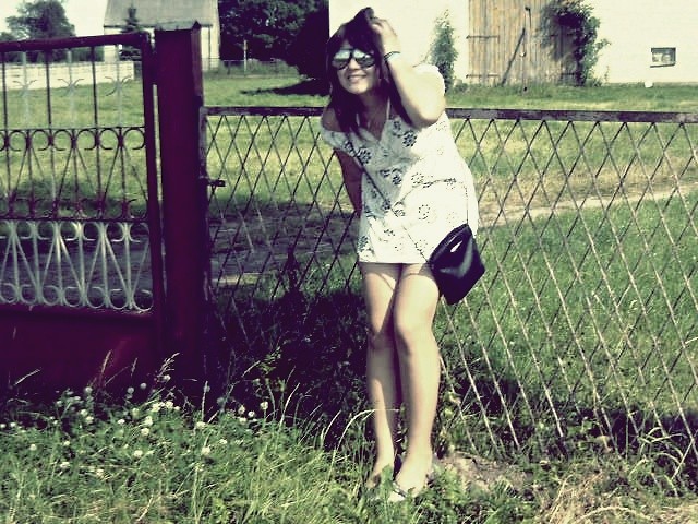t i  r u r i r u .