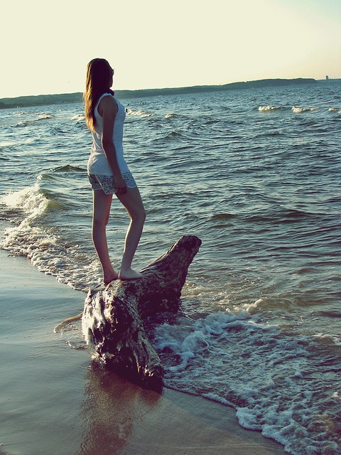 Love the way you lie. 