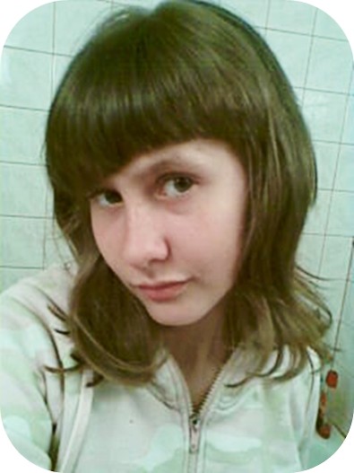 Klaudia . 