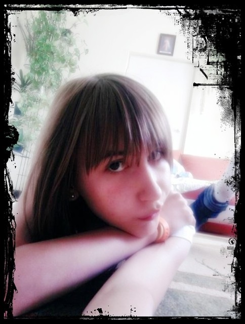 Oleka . : D