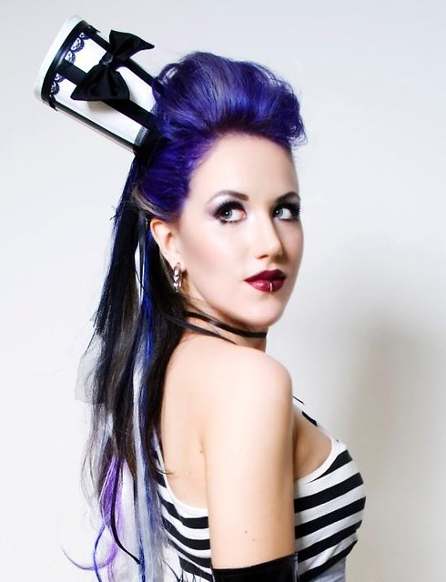 Alissa White-Gluz fot.2