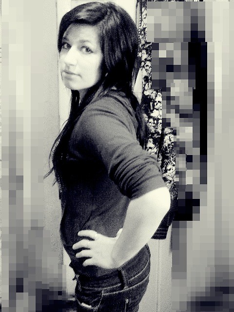 YHY. ; d
