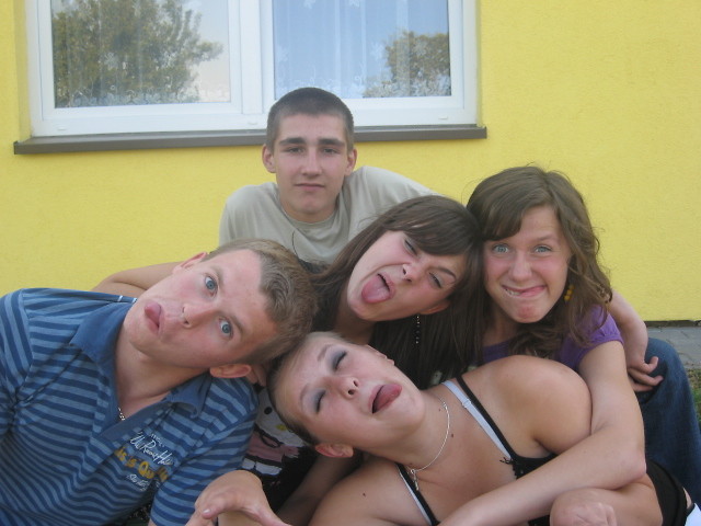 Umcia umcia pka gumcia :P