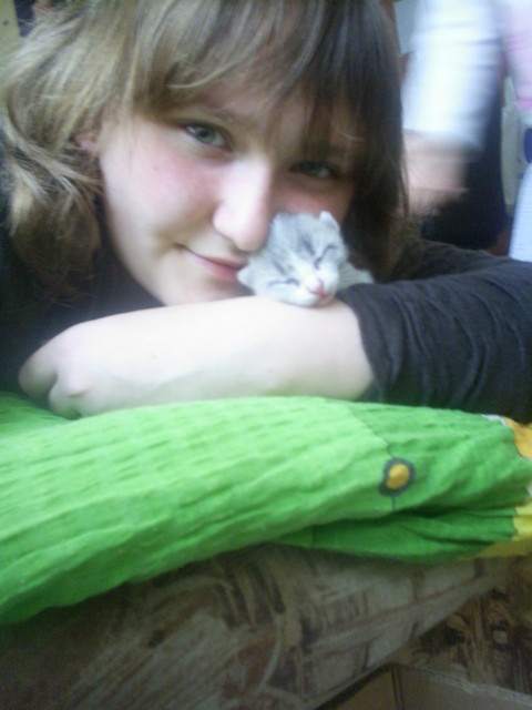 mrau***