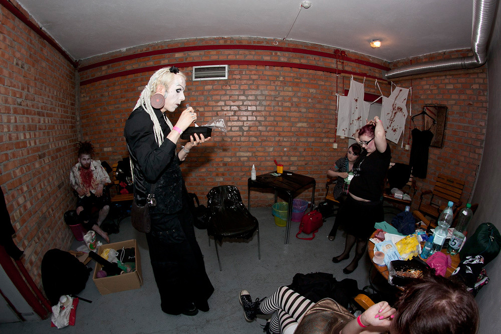 hf backstage