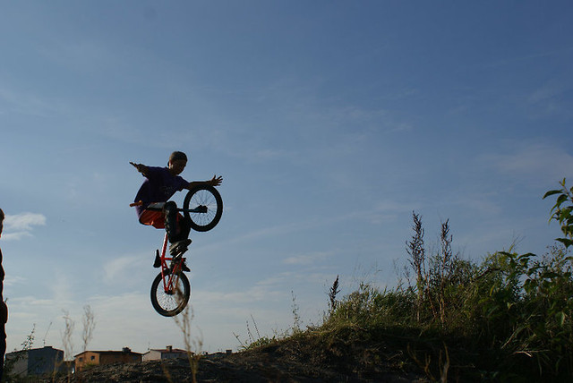 No hander old skull 