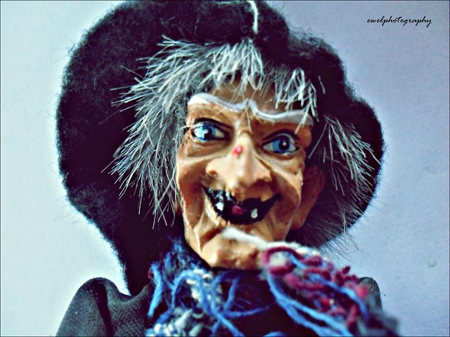 witch gryy ;>