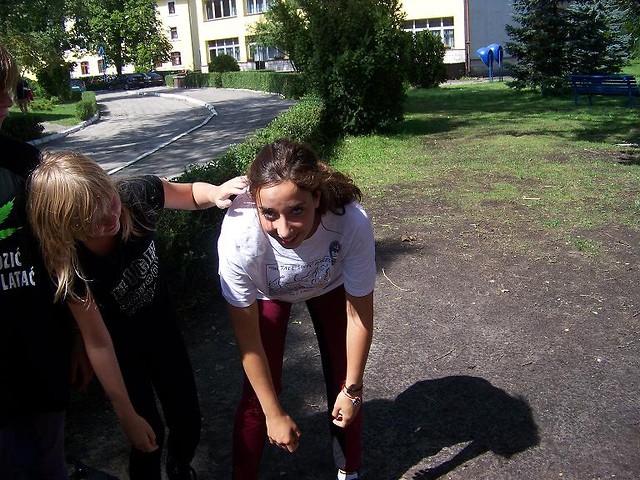 o udaje konia^^  Bulioooon! :*