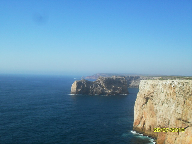 Nic tylko wrzeszcze w ocean....