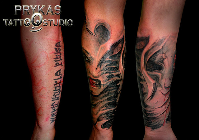 pokrywanie starego tatuau