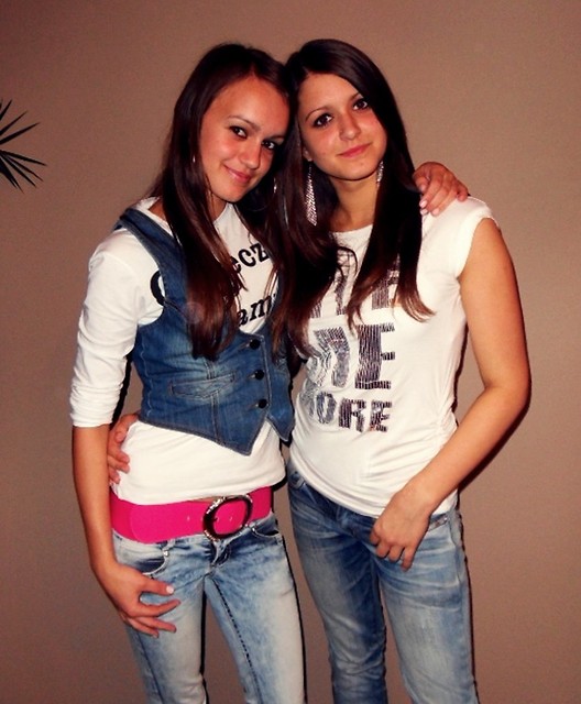 Z sis:***