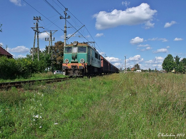 121.