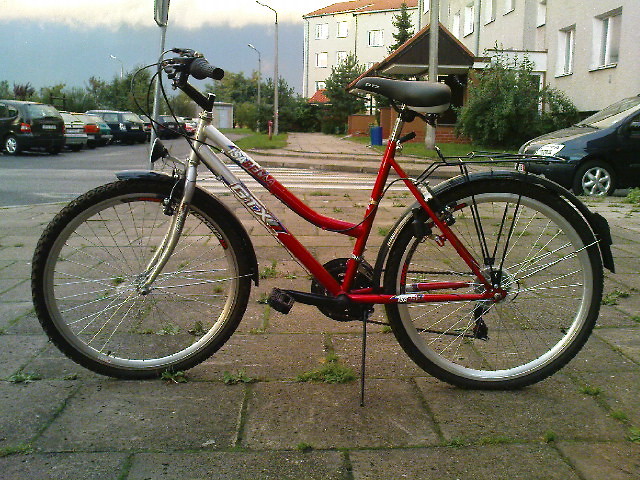 SPRZEDAM.