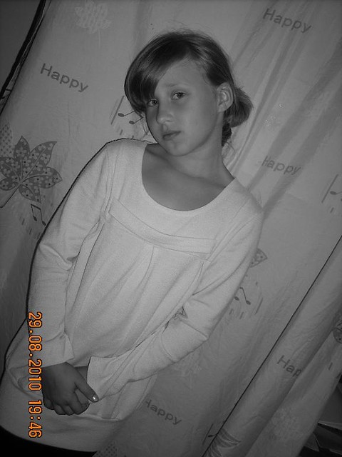 Sandraa ; *