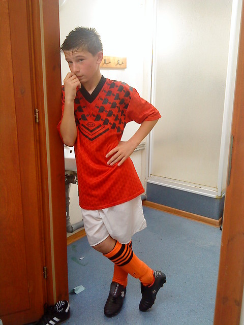 Karmelu ;***