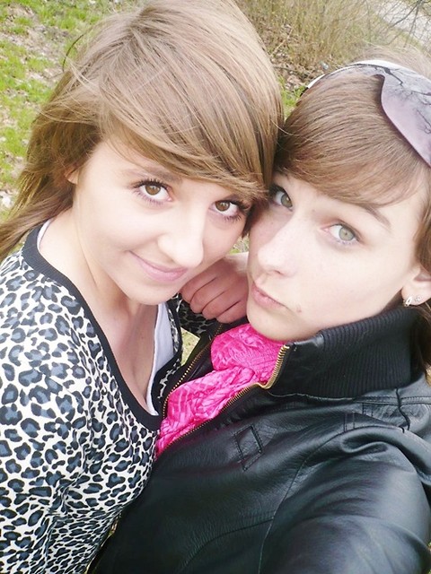 ;) :*