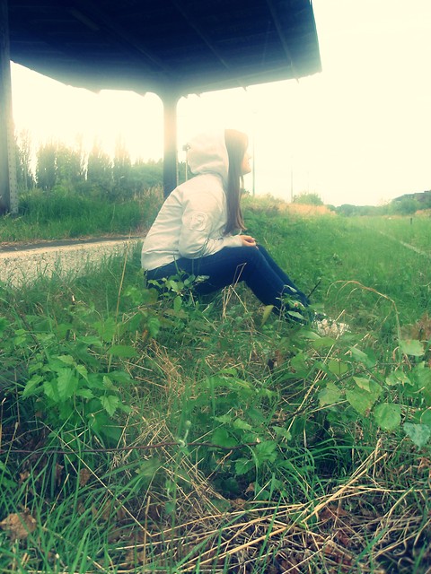 ` odchodzc rzucia telefon '