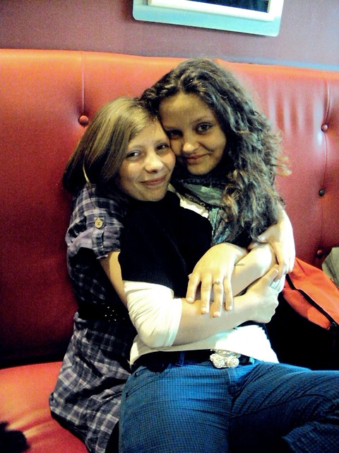 Moja:****
