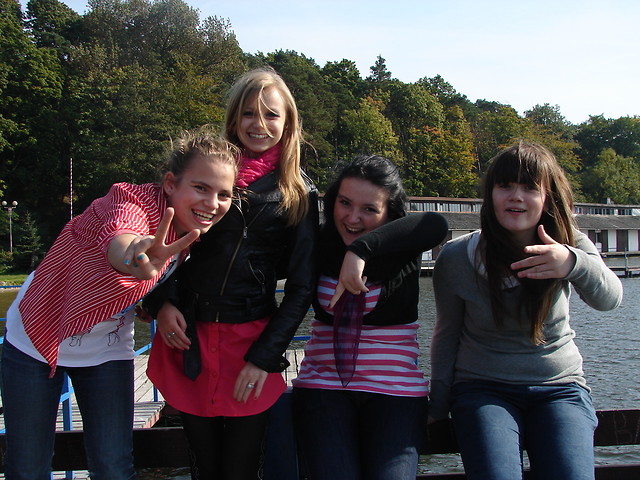Girls !