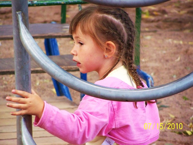 Neele ;***