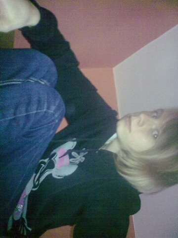 Blee . .  ; //