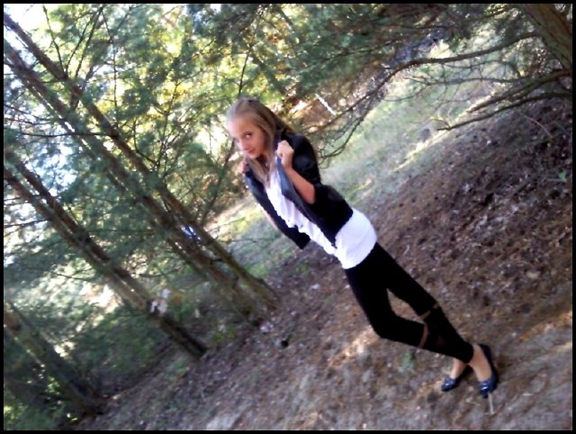                        W lasku;p
