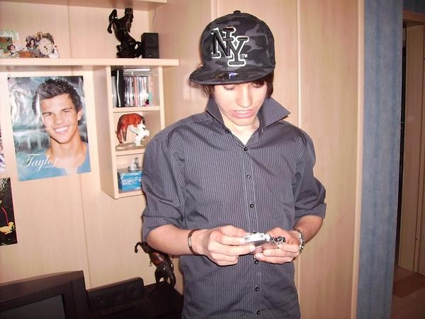 Denis. 