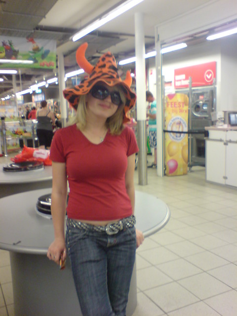 HoLaNdiA;)
