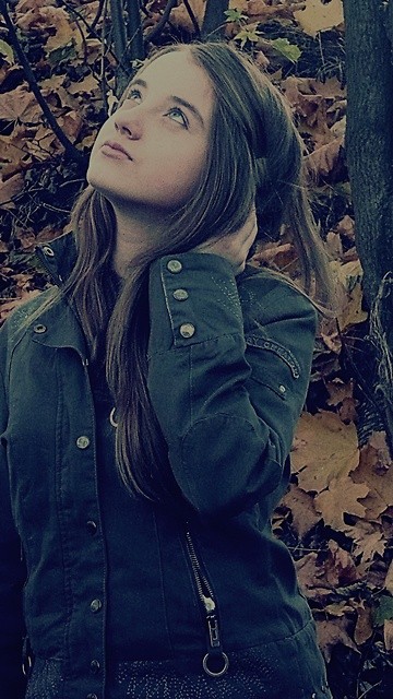 x33