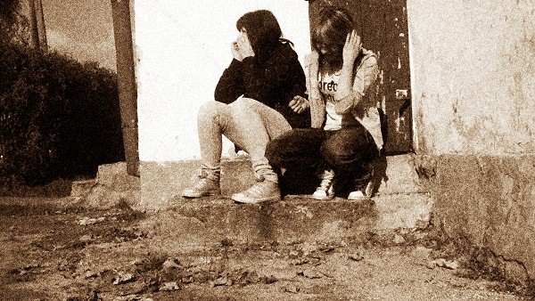 ee...? nuda ; /