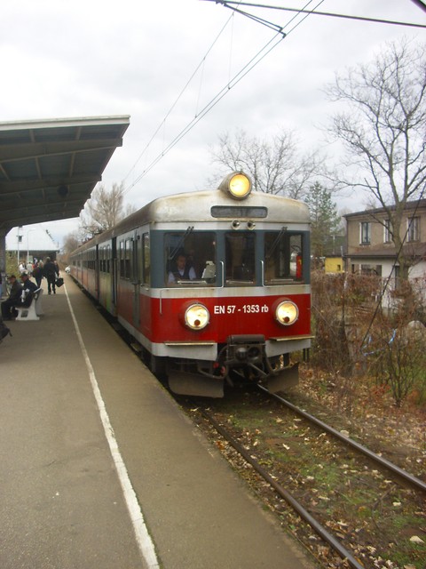EN57-1353