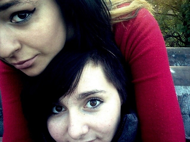 z Reni < 3