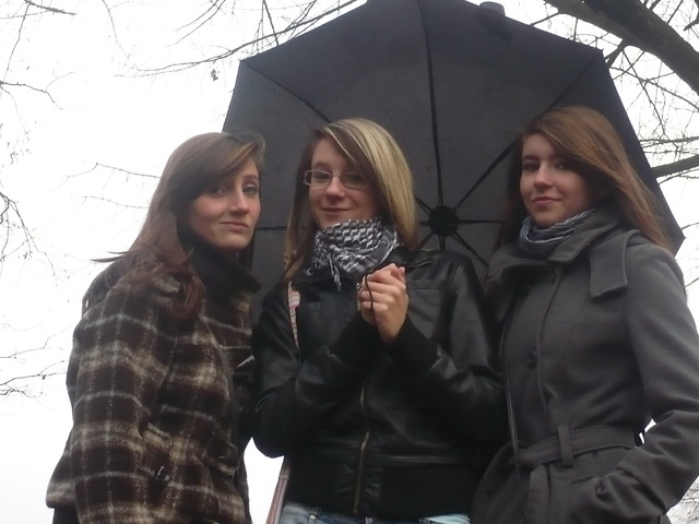 idiotki. < 3 